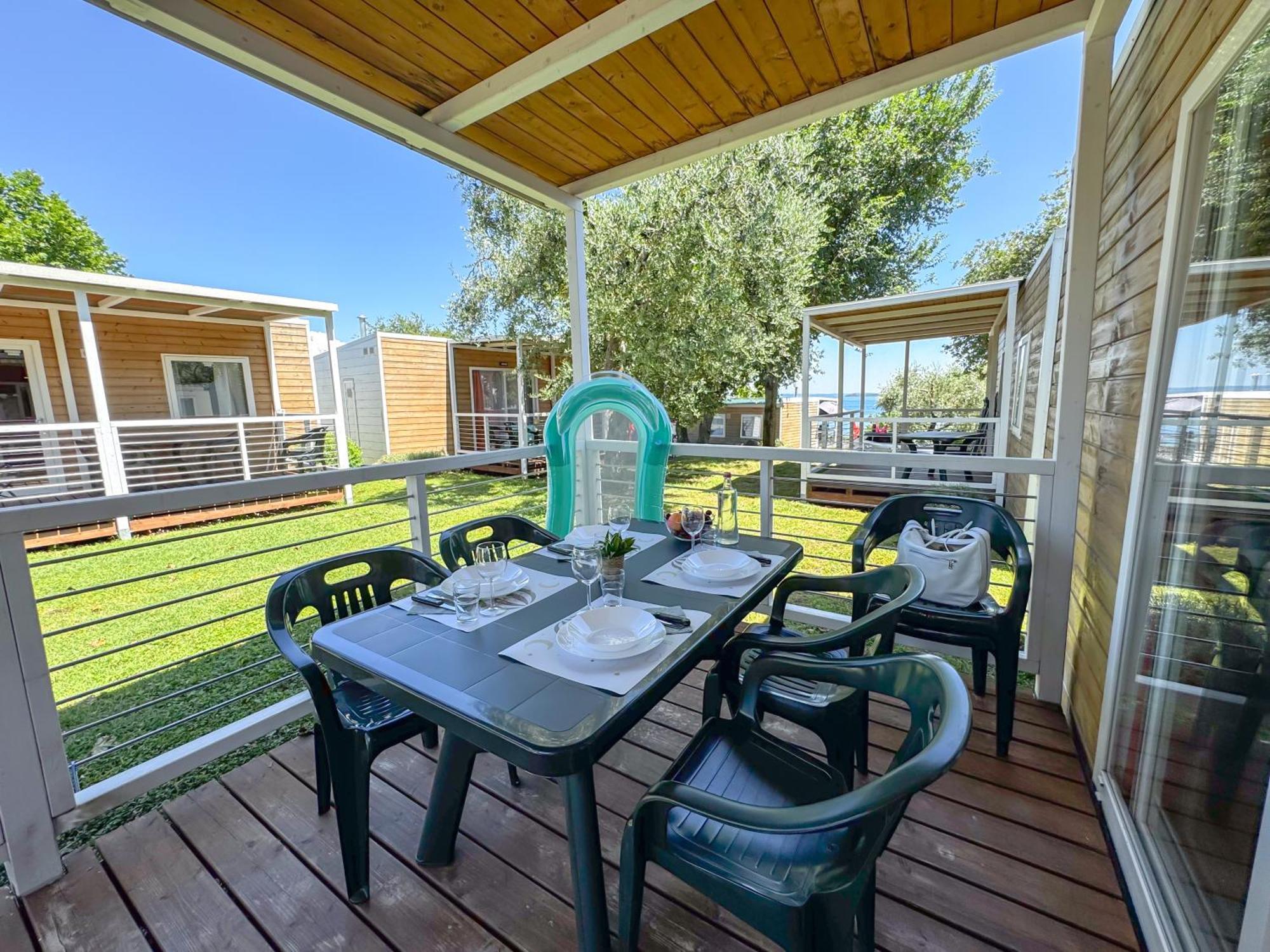 Sereno Camping Holiday Moniga del Garda Dış mekan fotoğraf